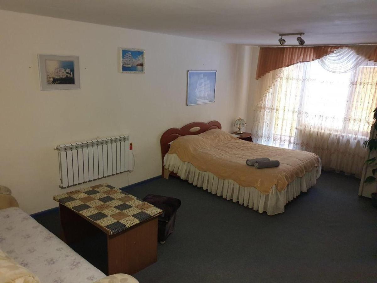 Mini Hotel Vesna Dnipro Exterior photo